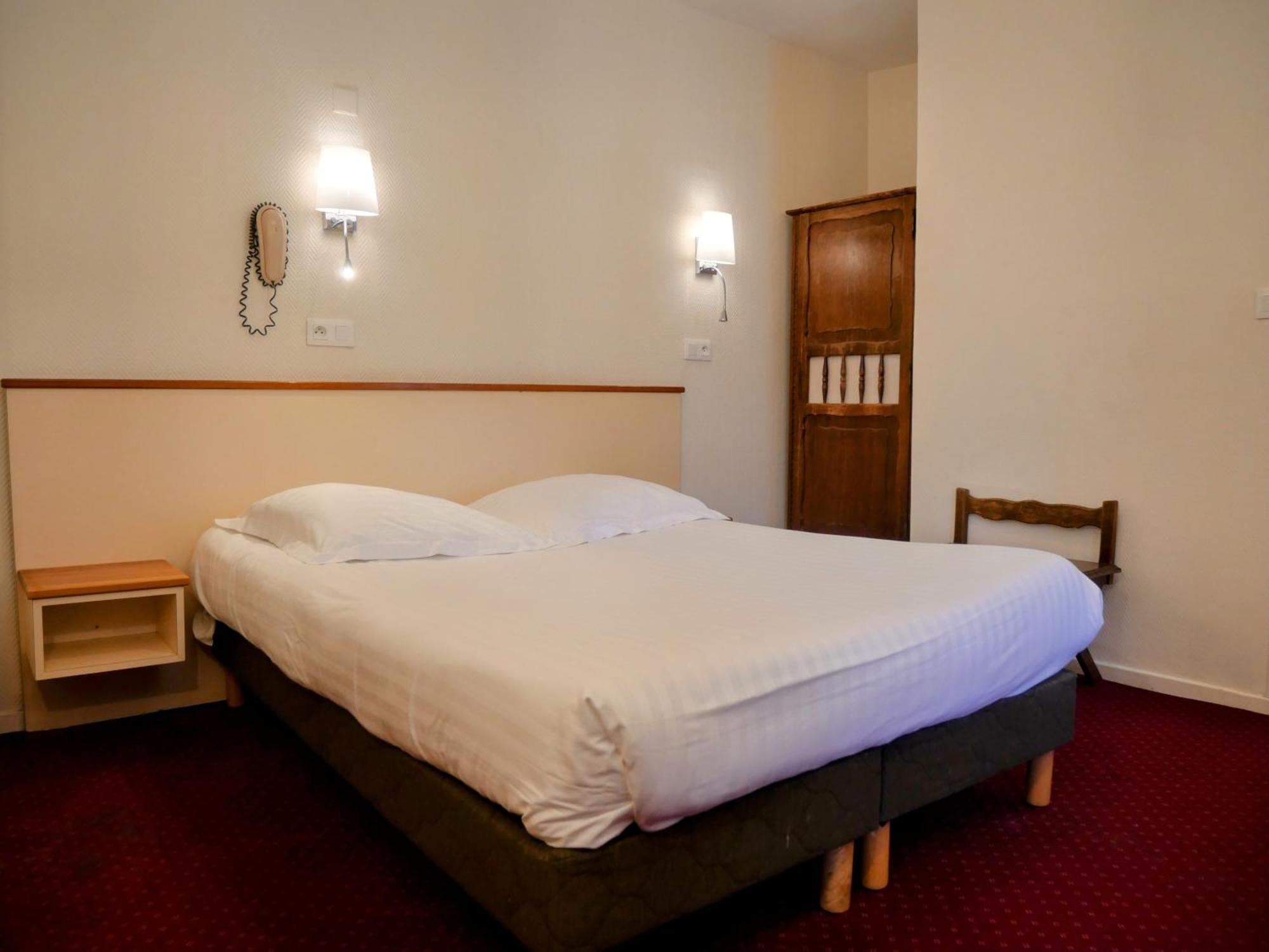 Hotel Iena 2*